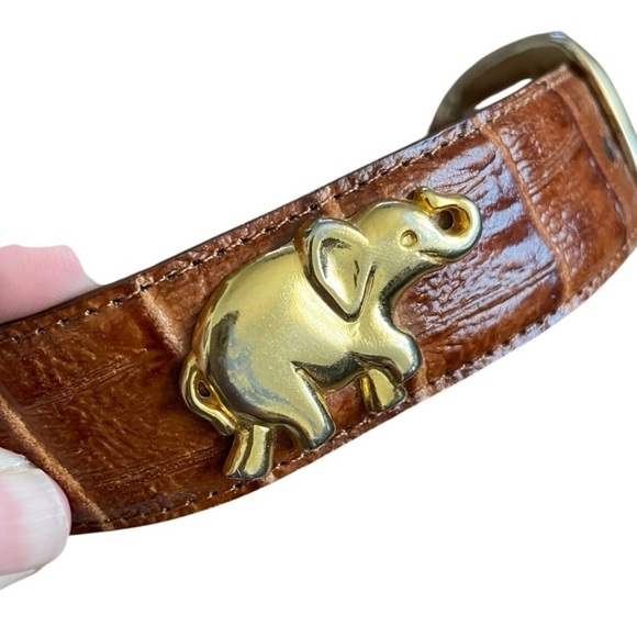 Vintage Brown Croc Embossed Leather Ladies Belt Size Large 80’s 90’s eclectic main image 9